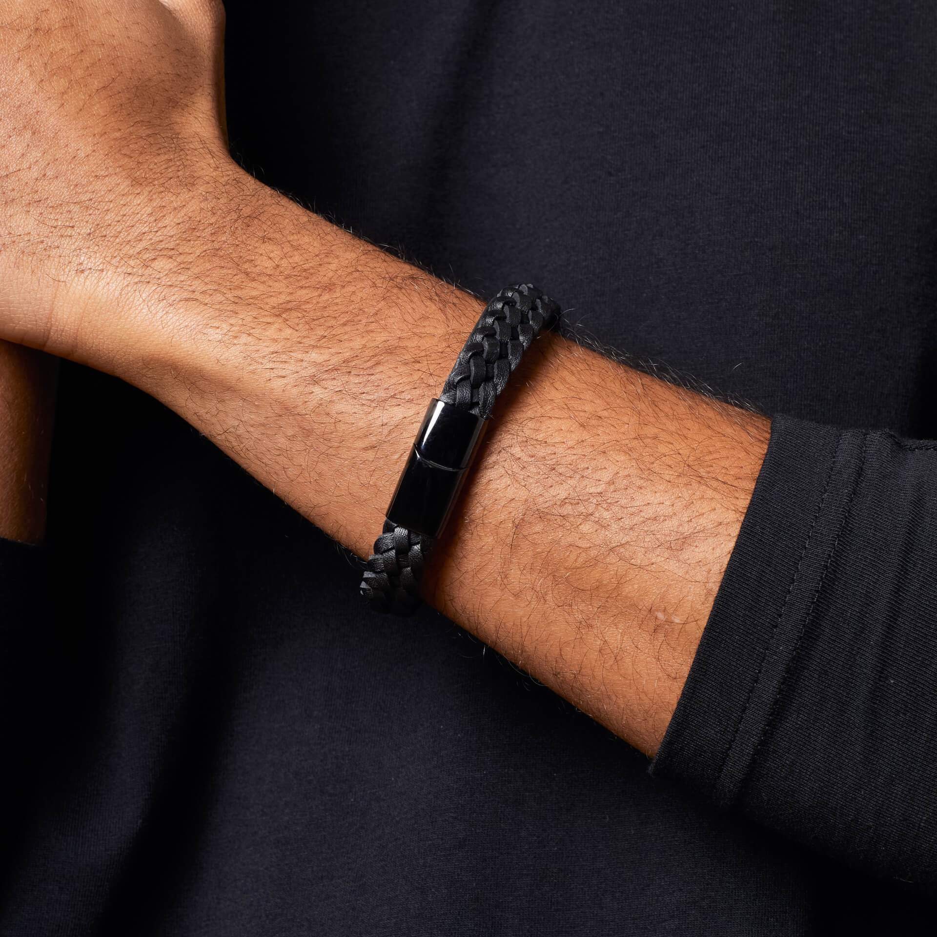 Fred Bennett Black Braided Leather Bracelet