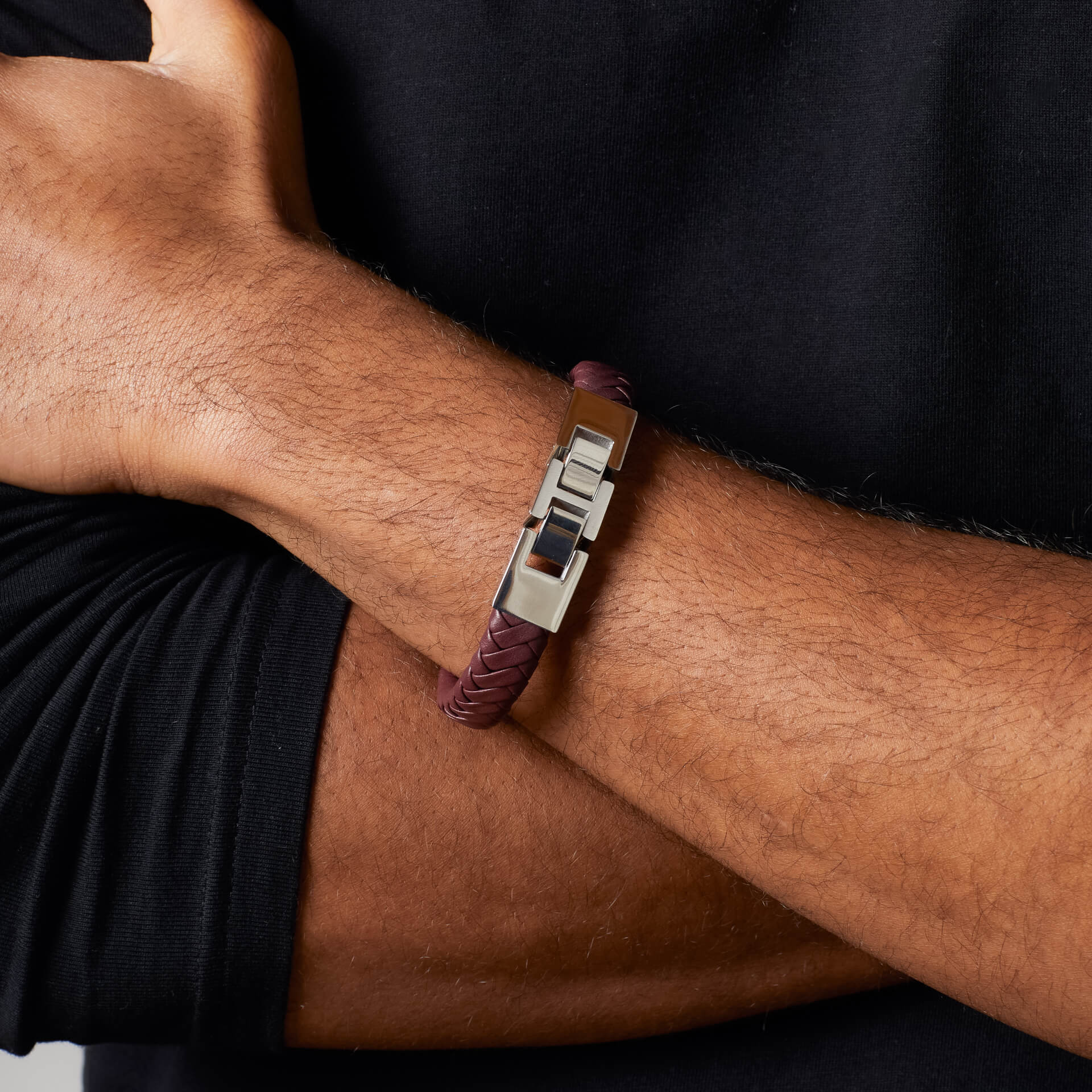 Fred Bennett Burgundy Leather Bracelet with Statement Clasp