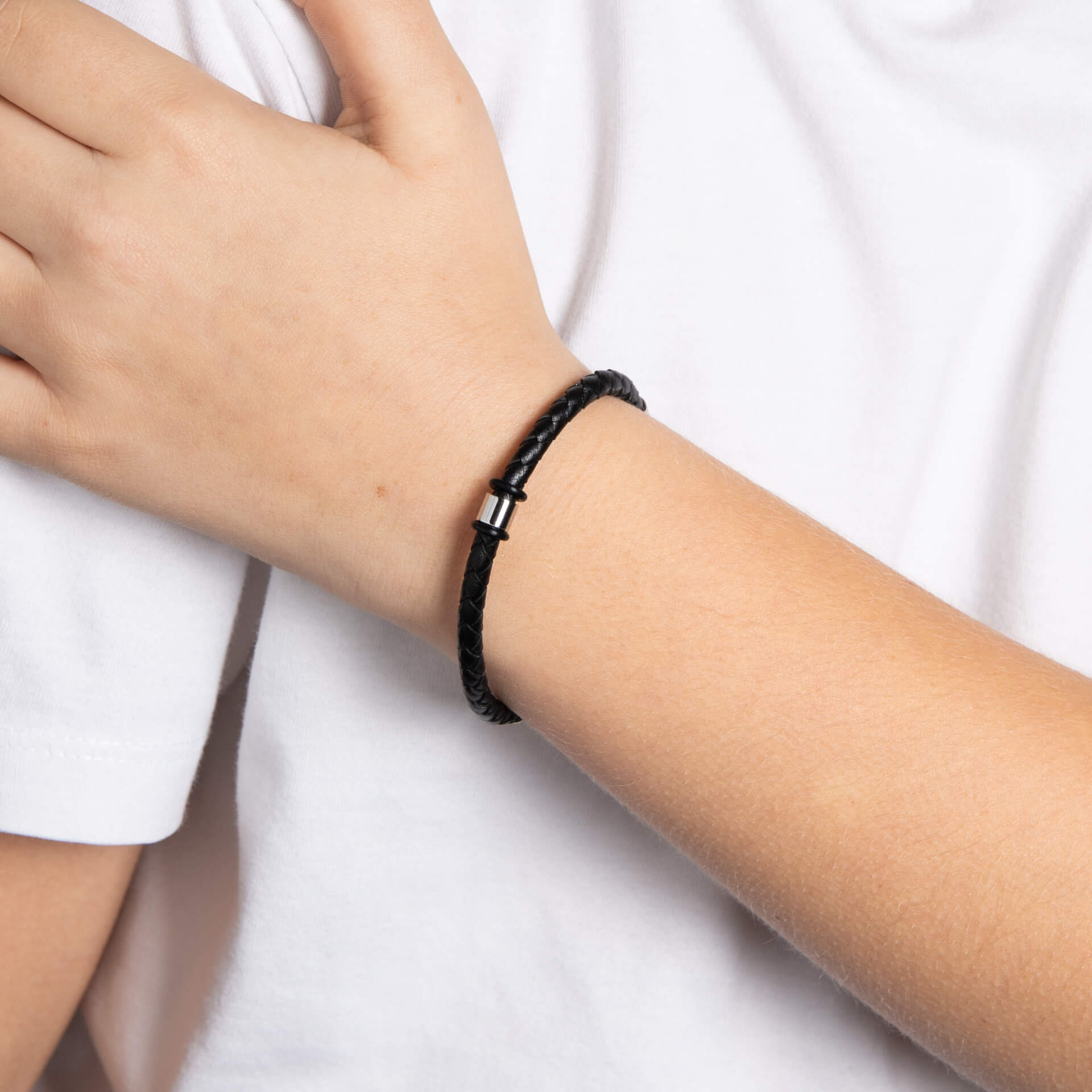 Fred Bennett Father and Son Matching Leather Bracelet Kit