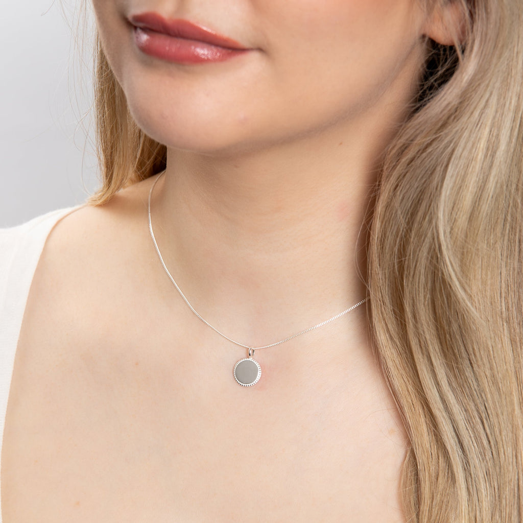 Beginnings Milgrain Edge Disc Pendant