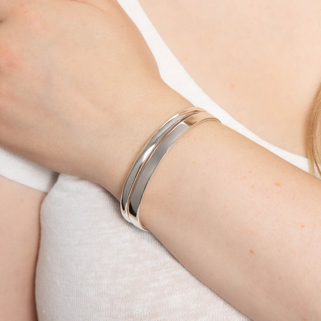 Beginnings D-Shape & Flat Torque Bangle