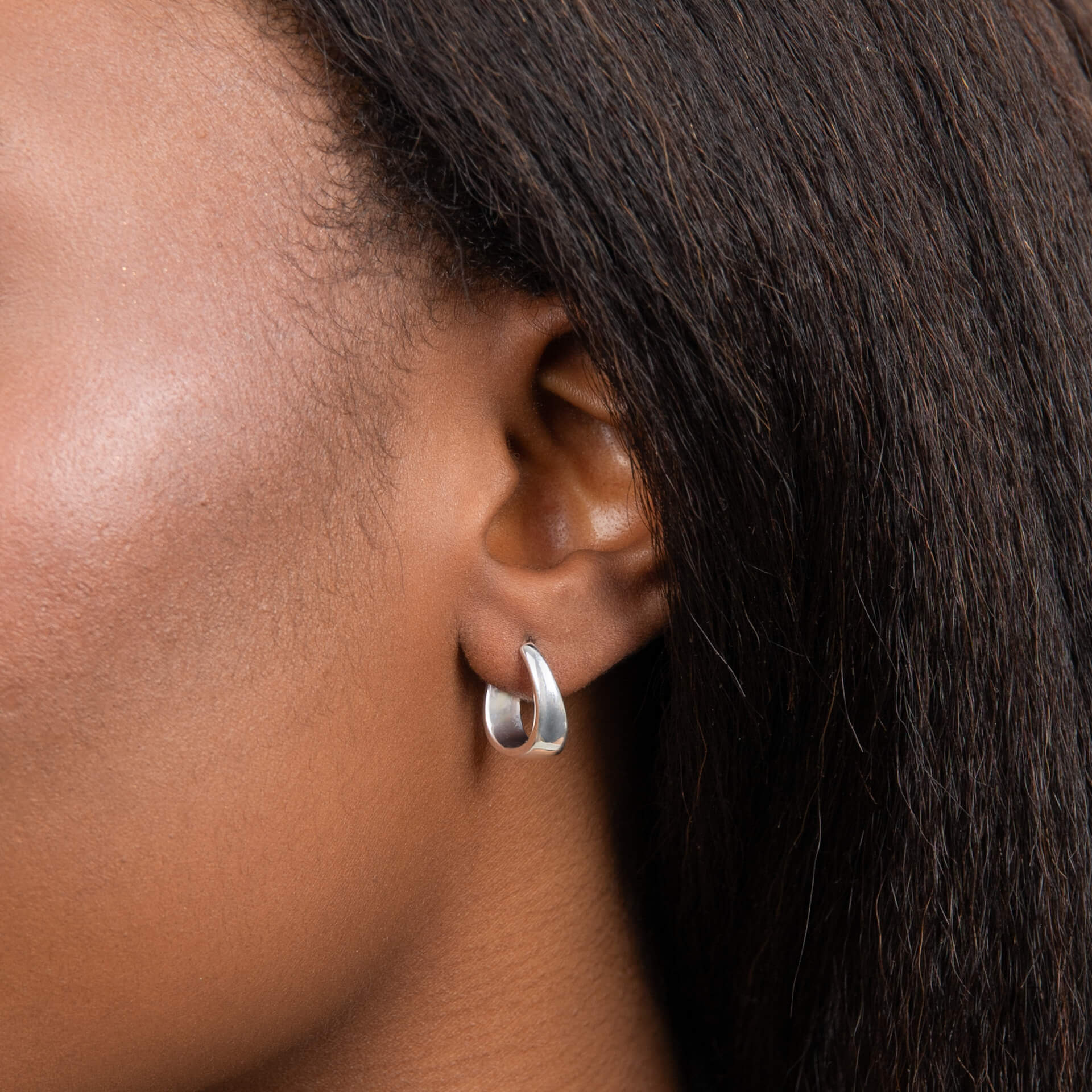 Beginnings Ribbon Twist Hoop Earrings