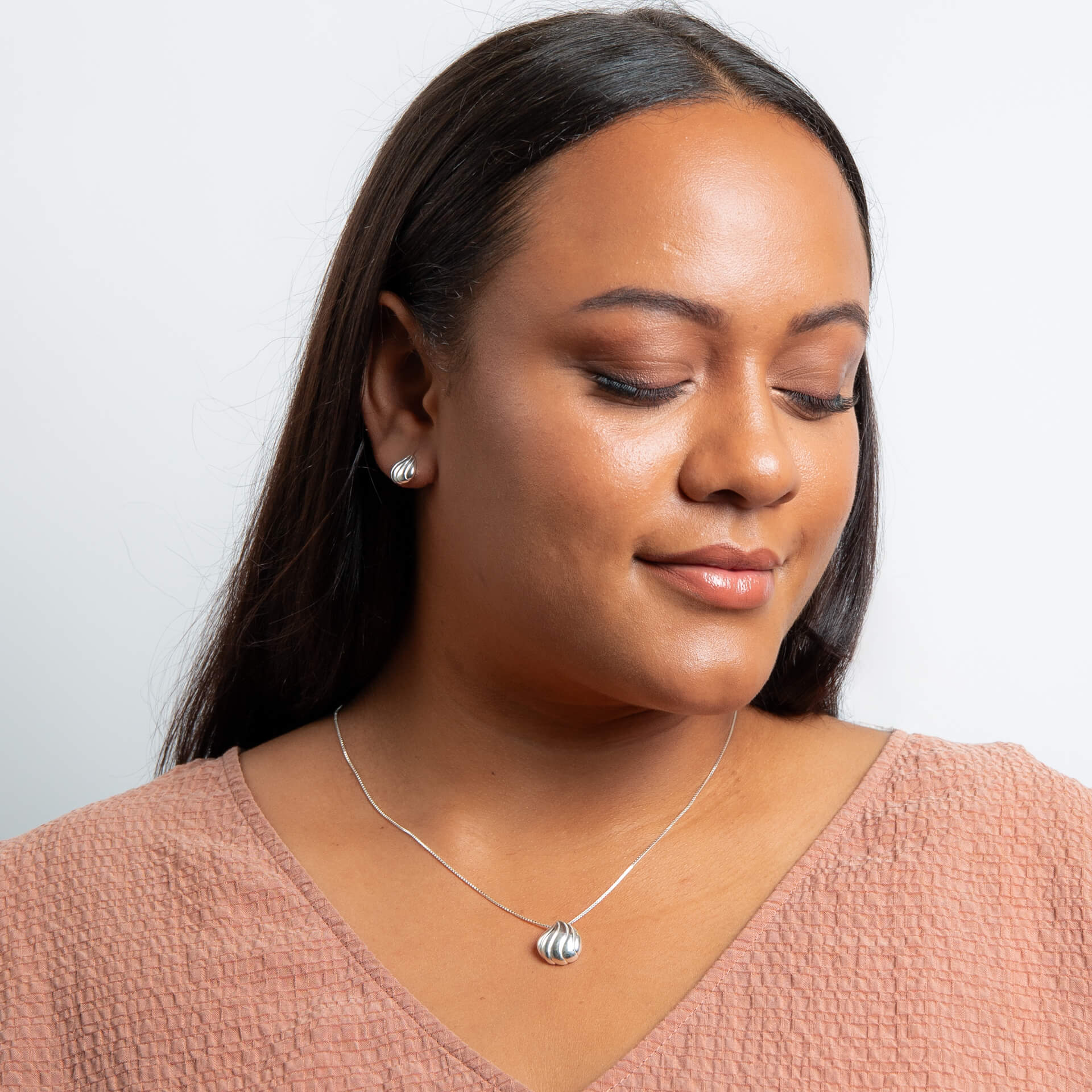 Beginnings Organic Wave Teardrop Stud Earrings