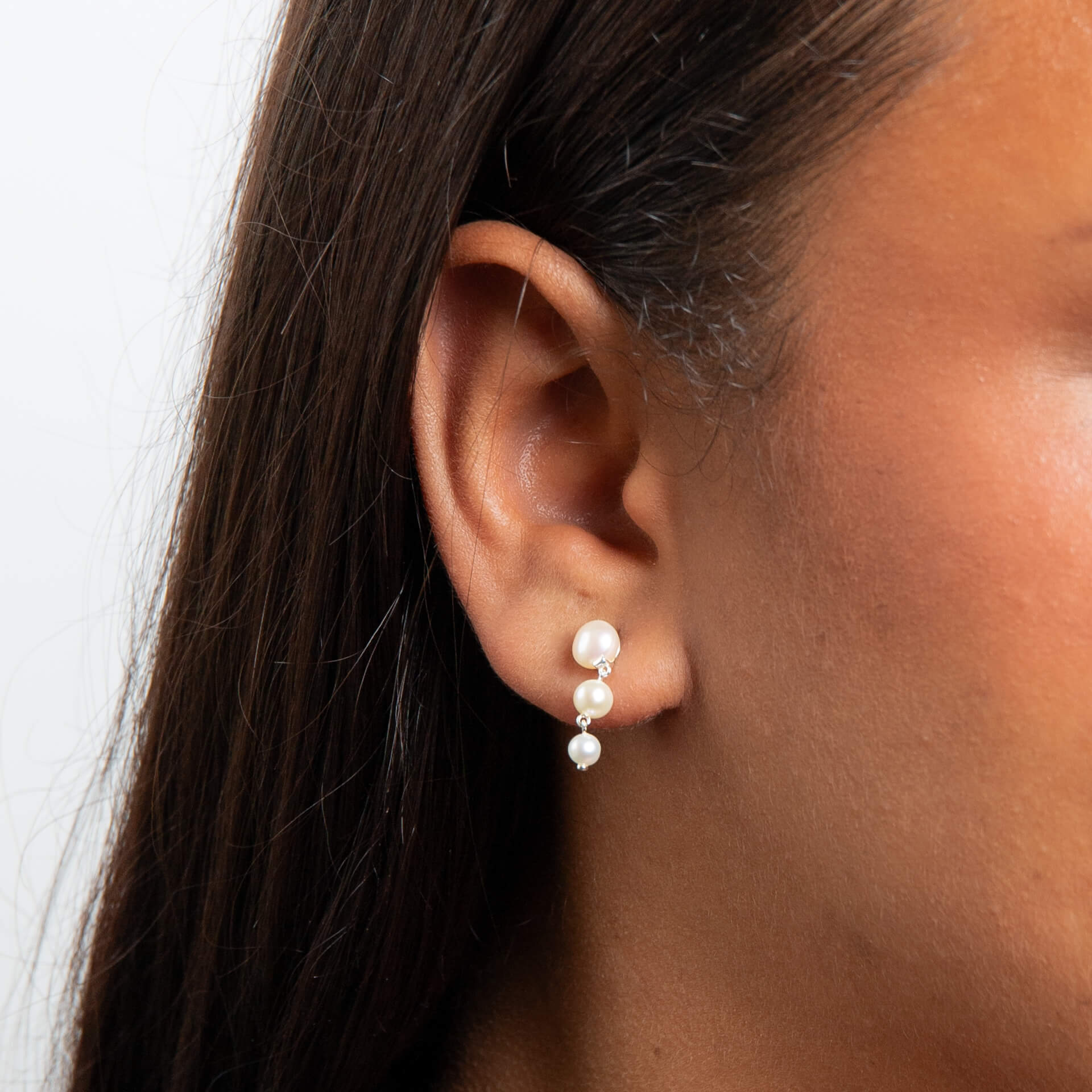 Beginnings Gradient Freshwater Pearl Drop Earrings