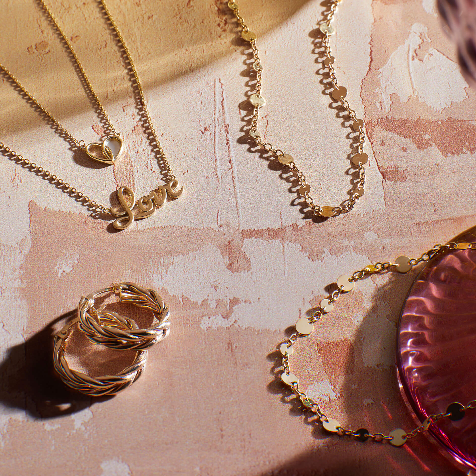 Elements Gold Love Necklace