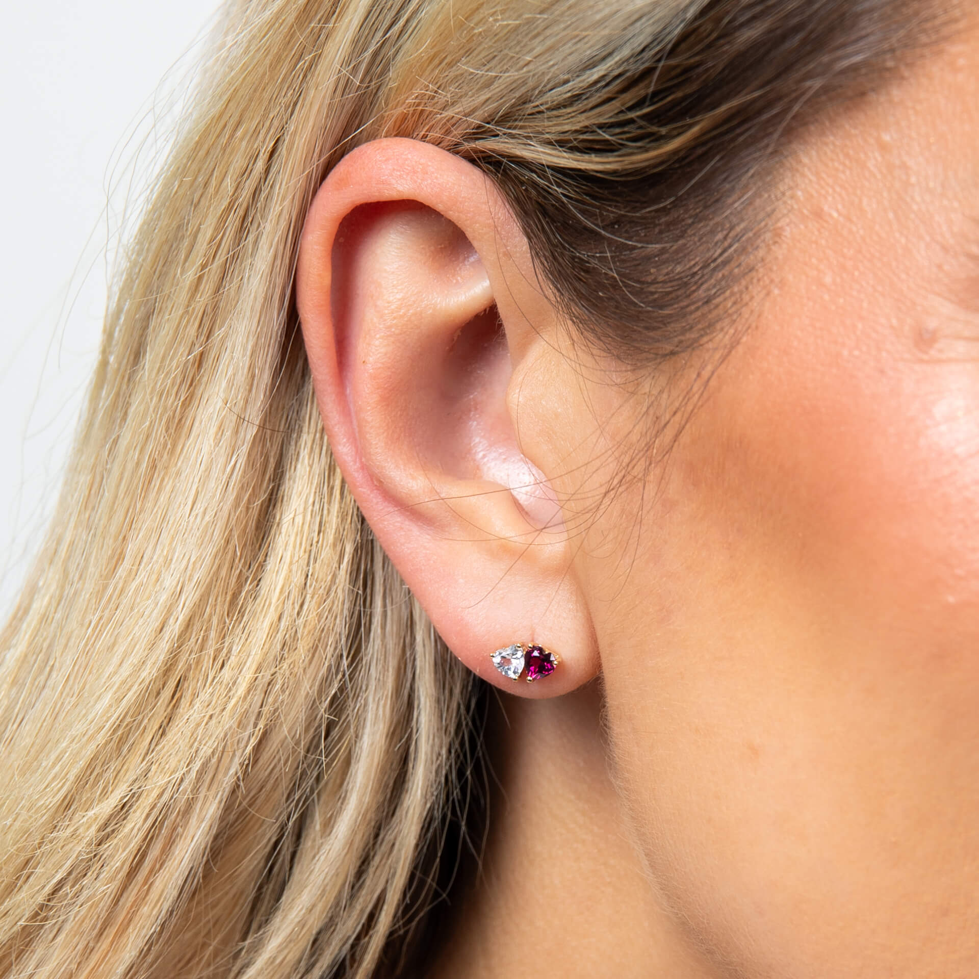 Elements Gold Toi et Moi Heart Stud Earrings