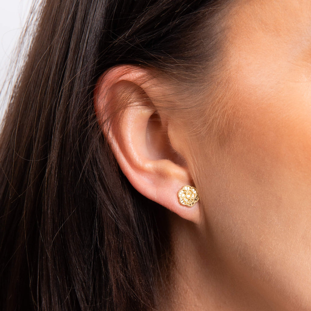 Elements Gold English Rose Stud Earrings