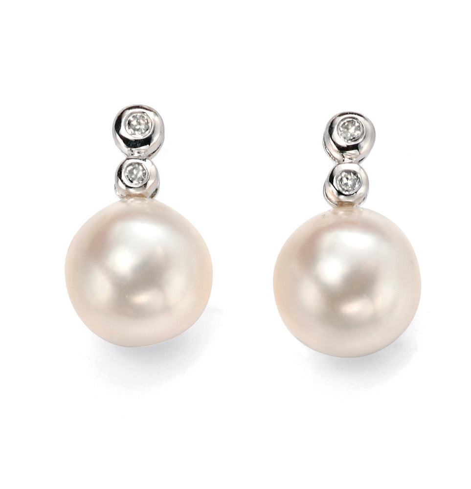 Elements Gold Freshwater Pearl Earrings with Diamonds
