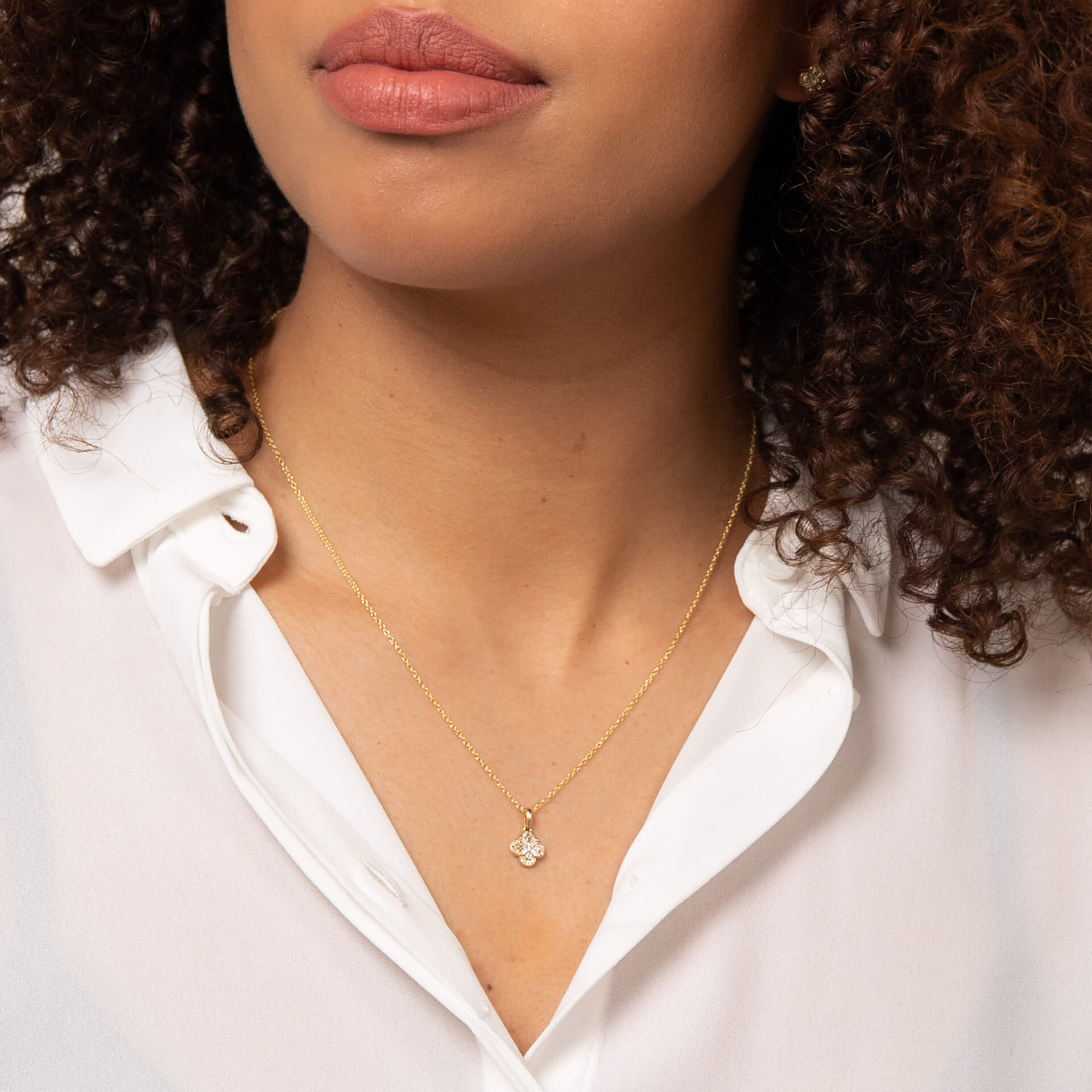 Elements Gold Flower Pendant with Diamond