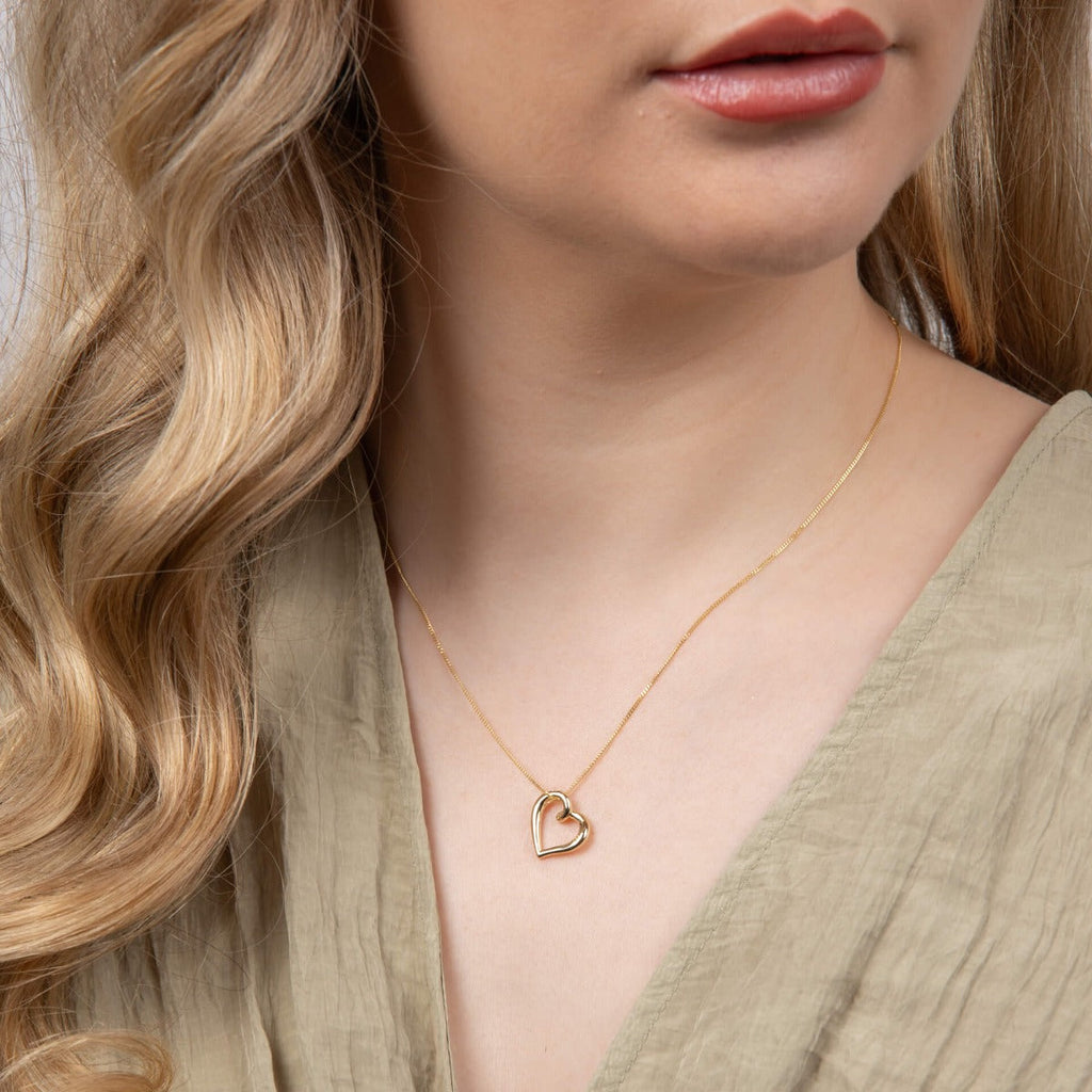 Elements Gold Organic Heart Pendant