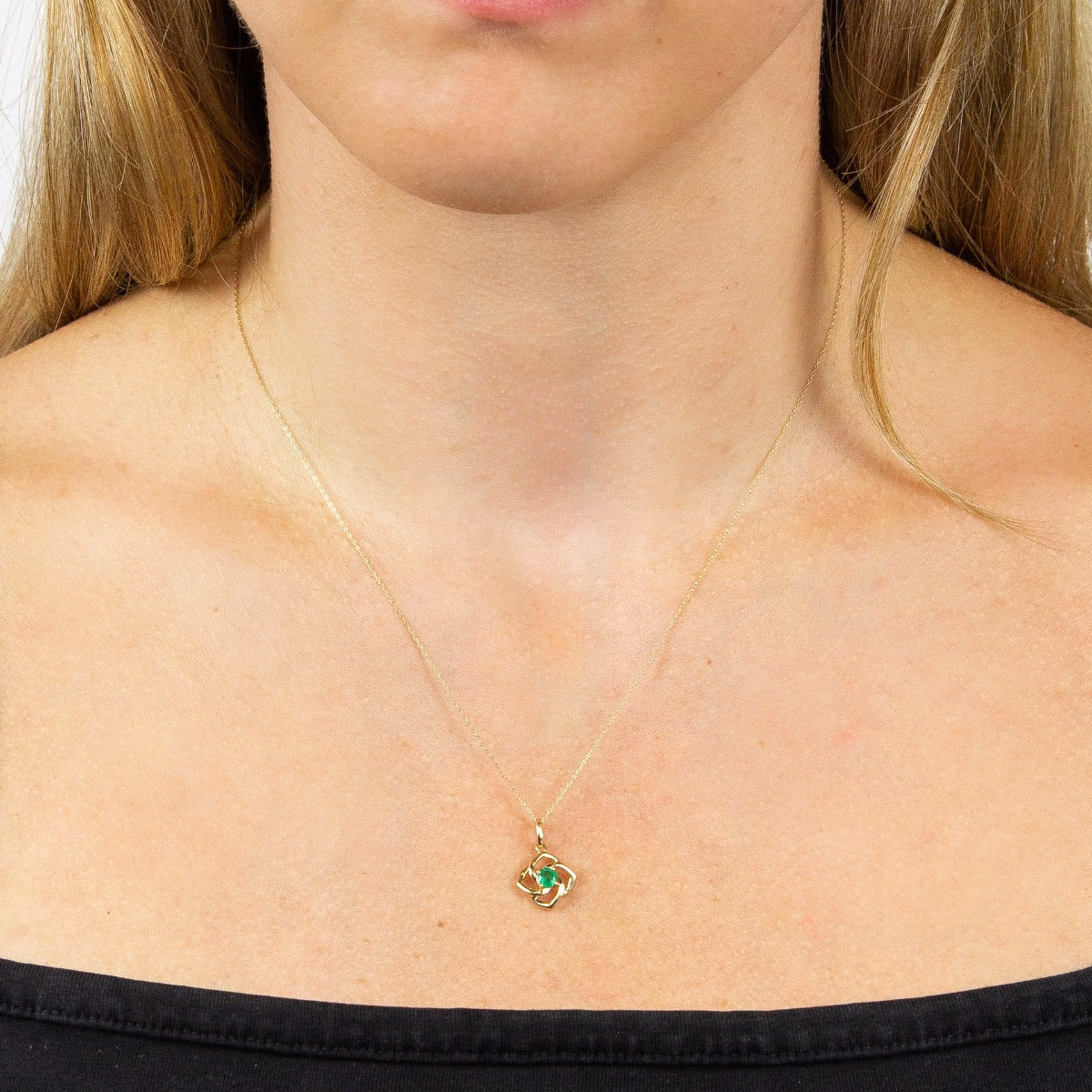 Elements Gold Cut Out Flower Pendant with Emerald