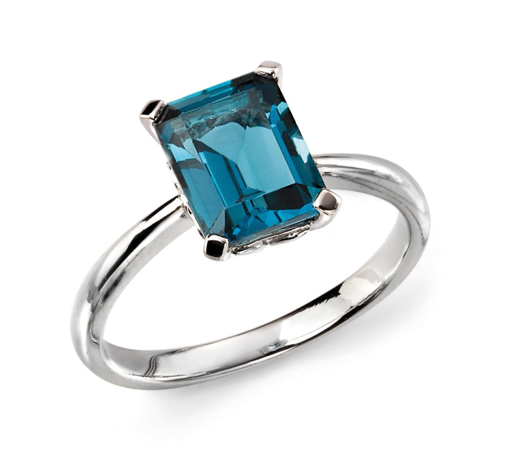 Elements Gold Rectangle London Blue Topaz Ring