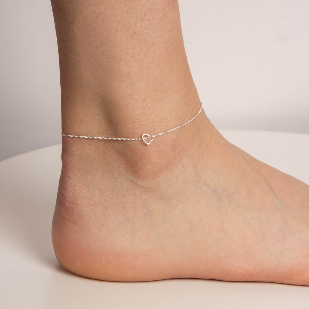 Beginnings Slip-On Heart Anklet
