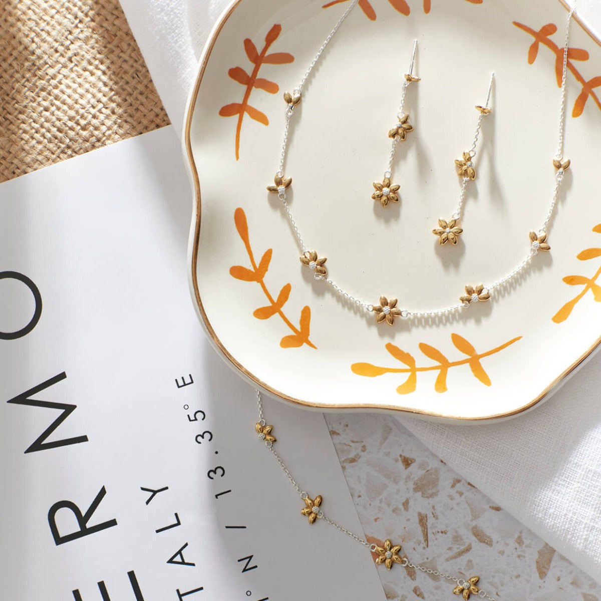 Beginnings Sunflower Station Necklace with Yellow Gold Plating