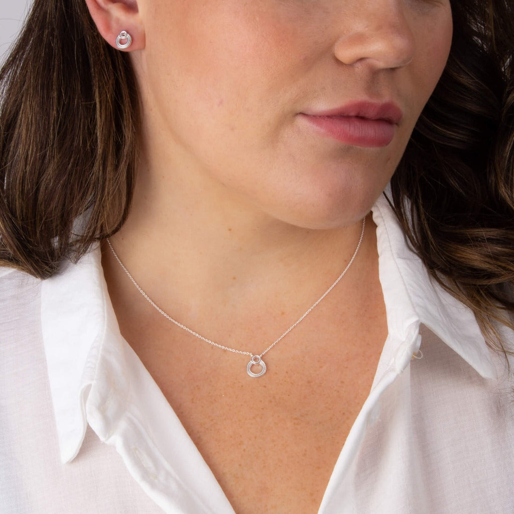 Beginnings Ridged Double Open Circle Necklace