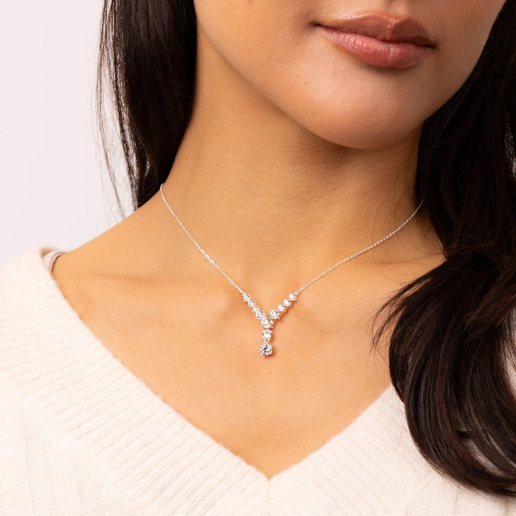 Beginnings Gradient Lariat Necklace