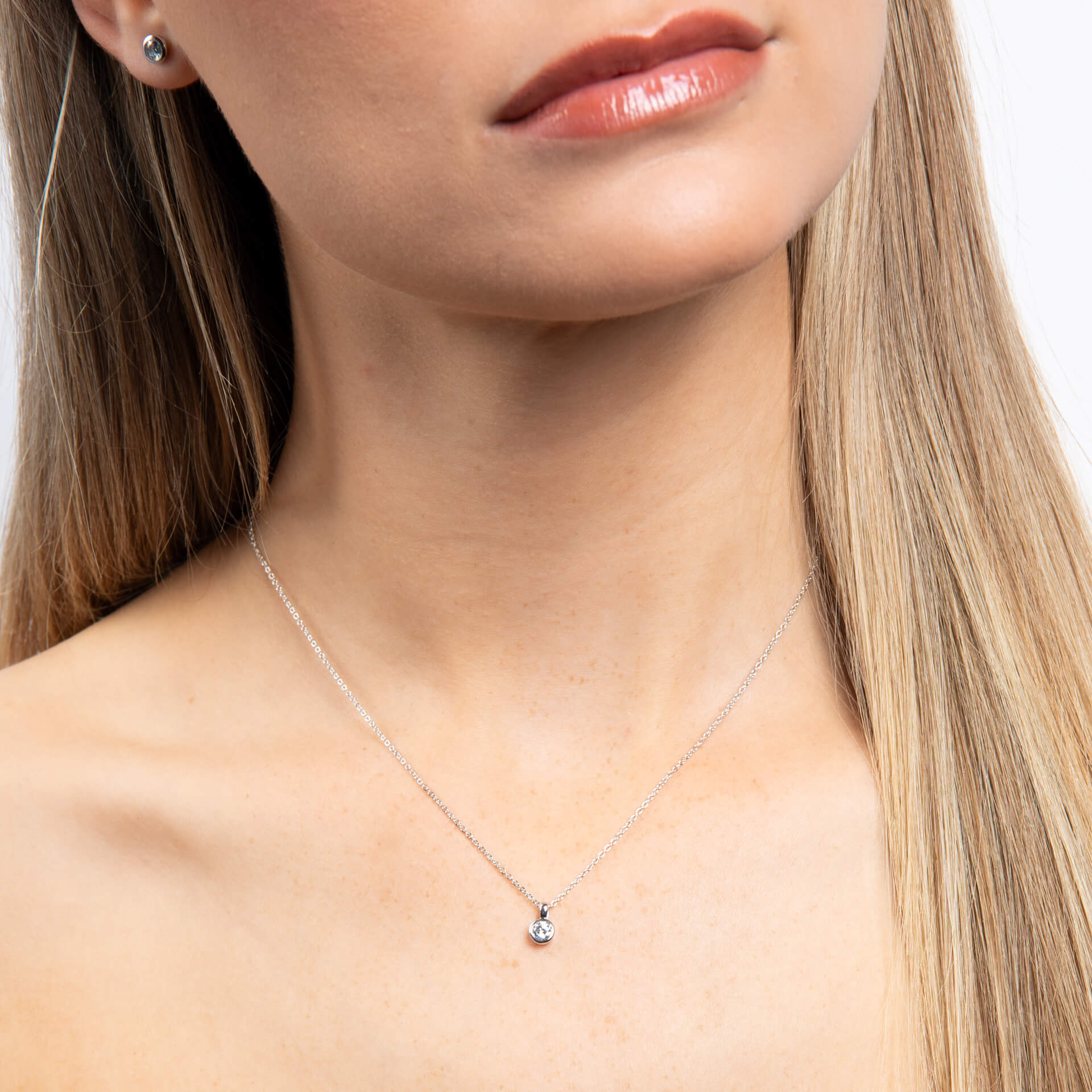 Diamonfire Bezel Set Carat Pendant