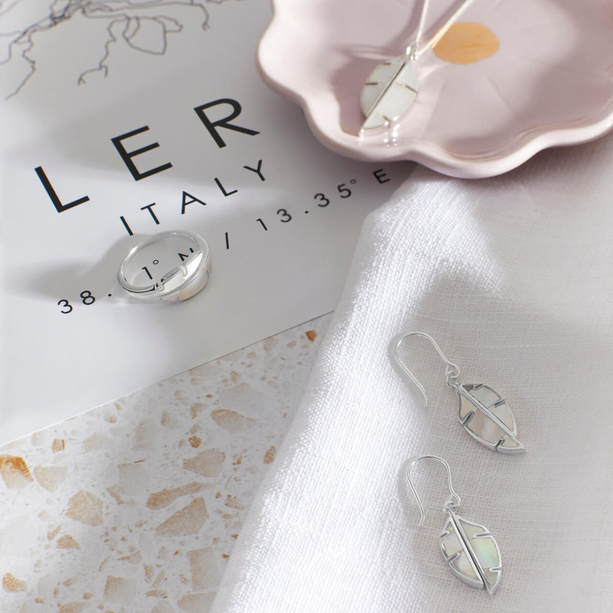 Beginnings Split Leaf Ring
