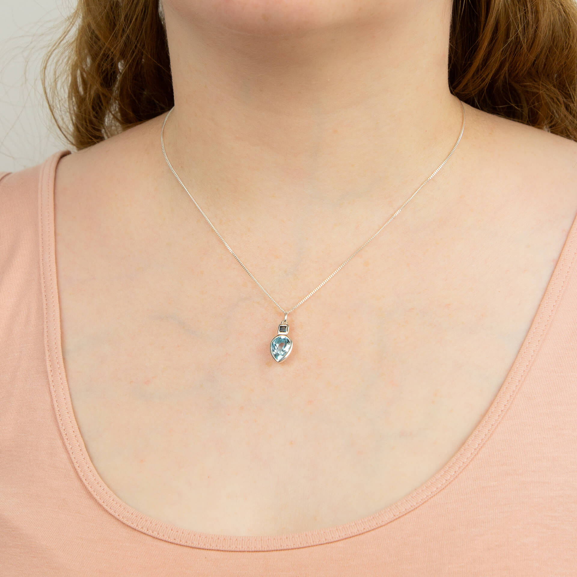 Beginnings Iris Petal Drop Pendant