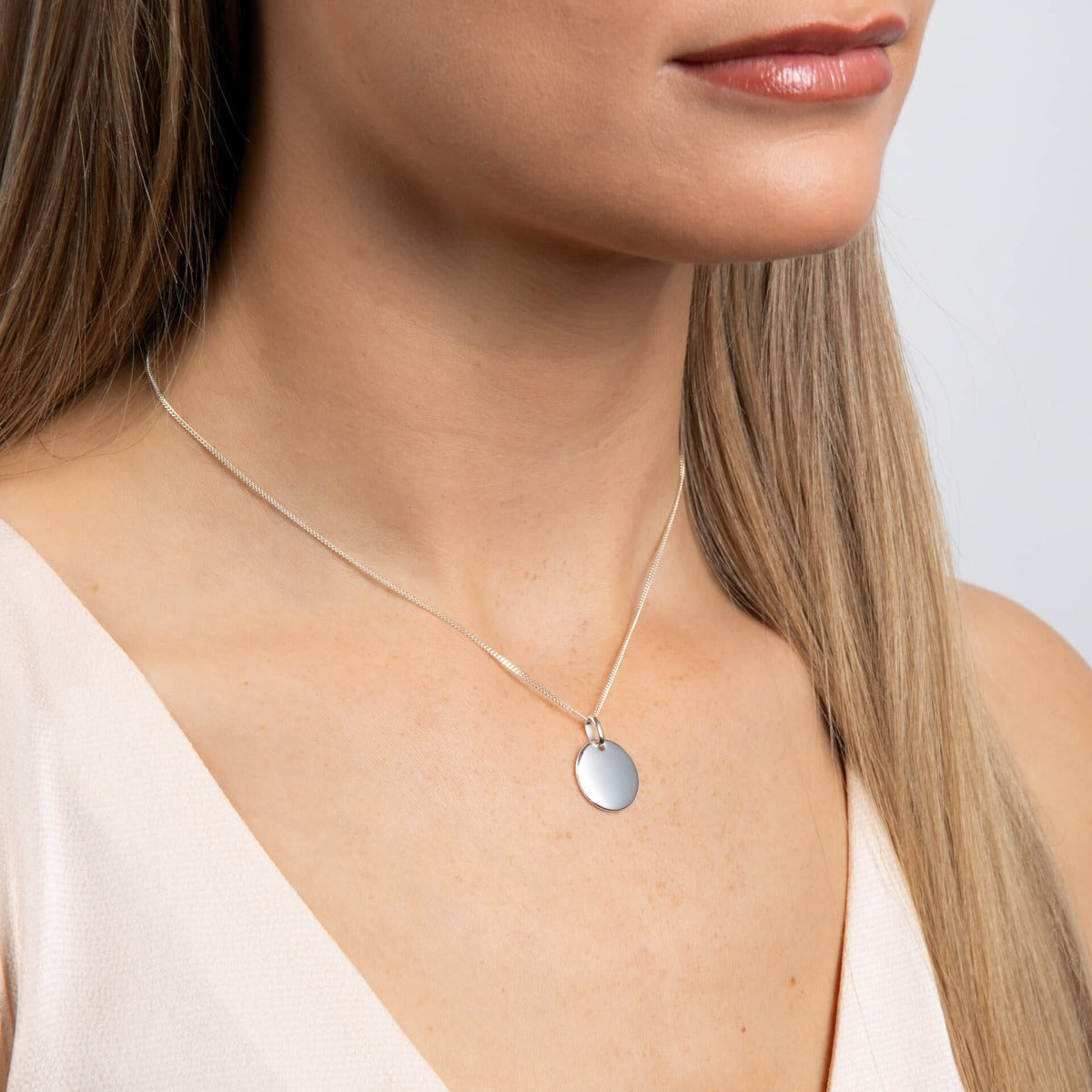 Beginnings 15mm Round Tag Pendant