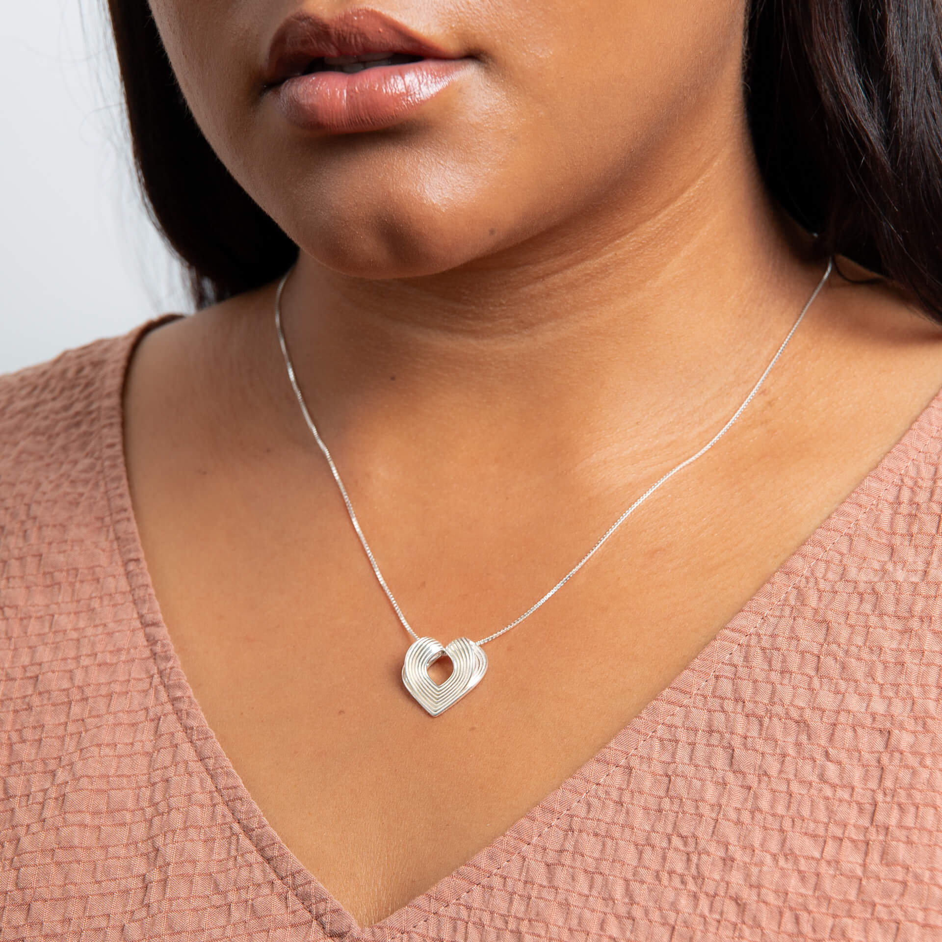 Beginnings Ridged Heart Slider Pendant