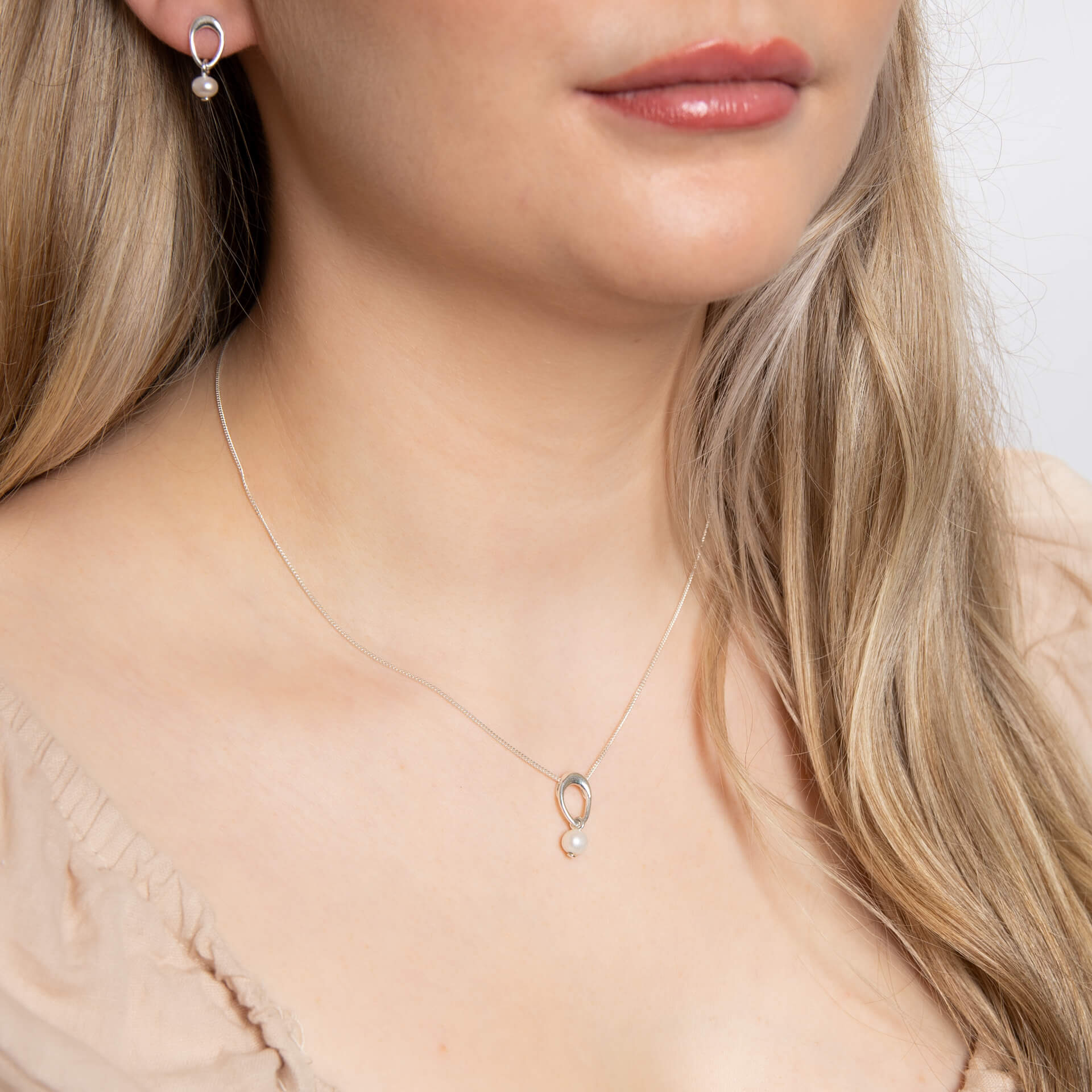 Beginnings Open Organic Oval and Freshwater Pearl Drop Pendant