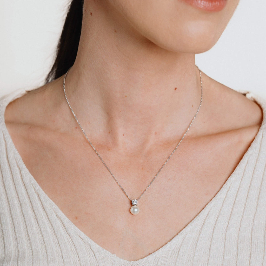 Diamonfire Claw Set Solitaire Zirconia and Shell Pearl Pendant