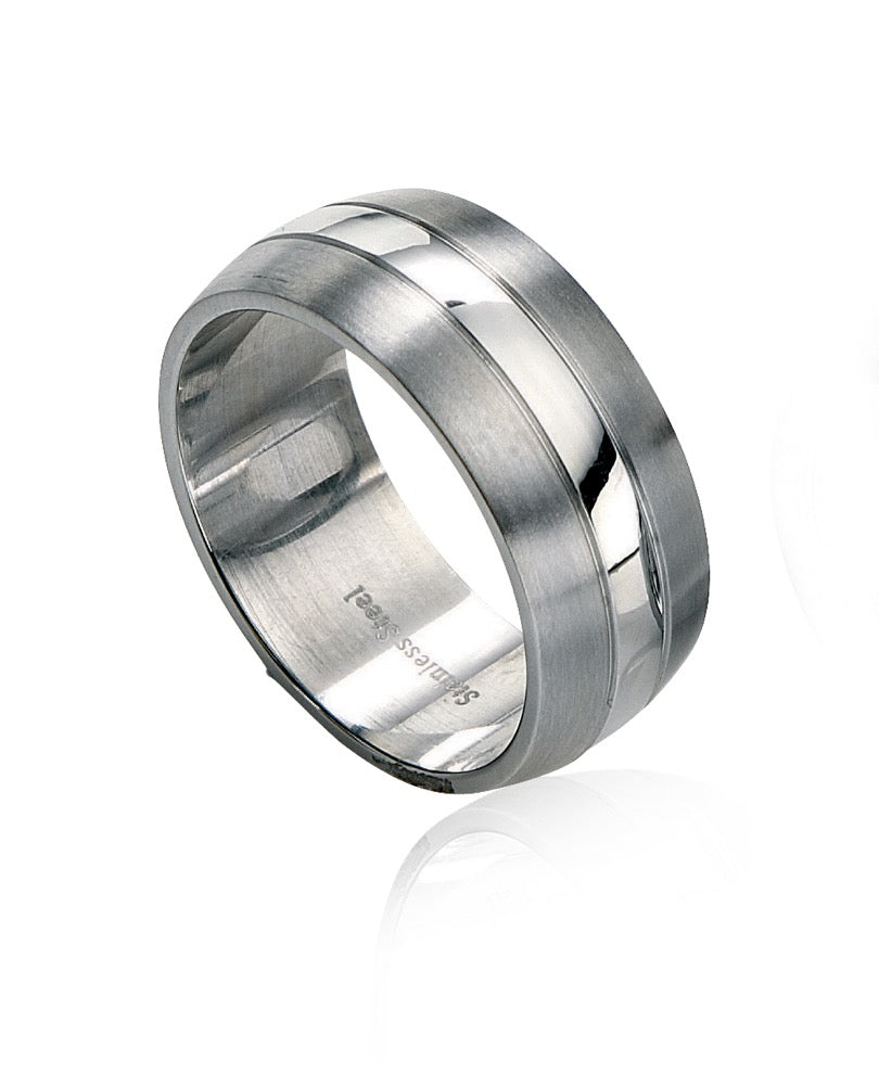 Fred Bennett Two Tone Band Ring
