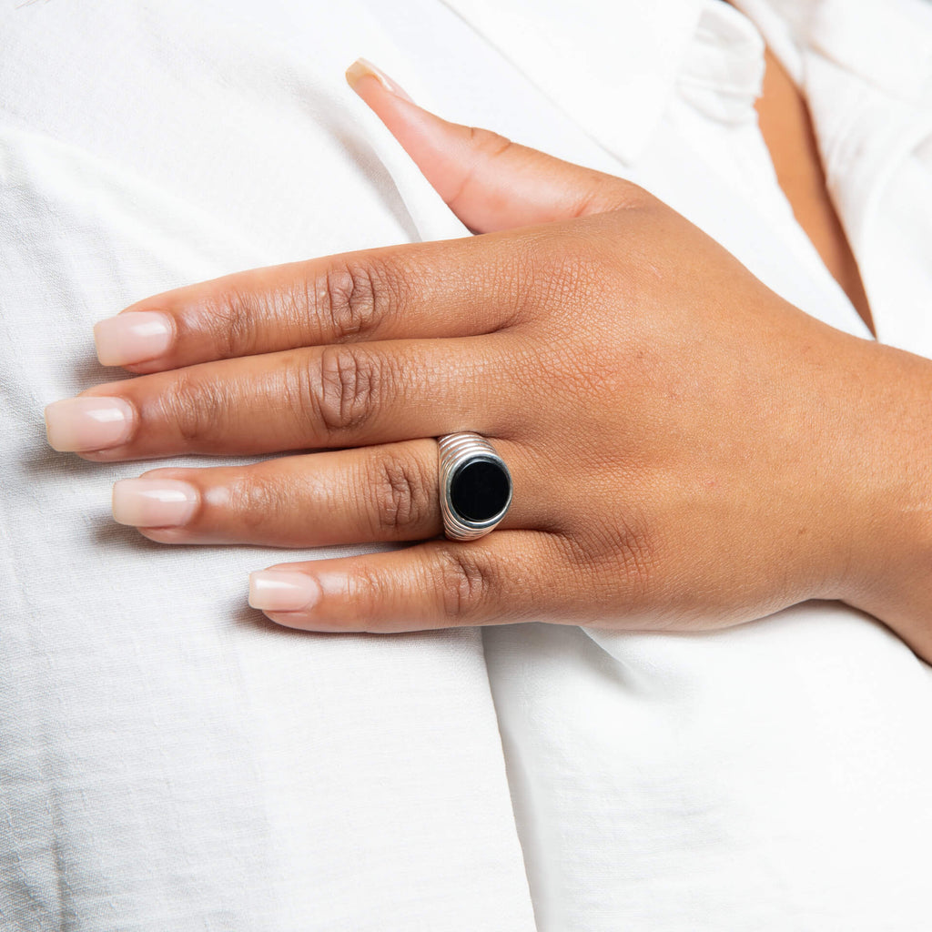 Beginnings Black Onyx Signet Ring