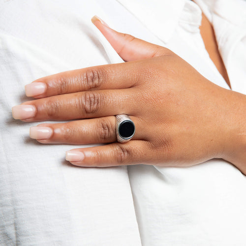 Beginnings Black Onyx Signet Ring