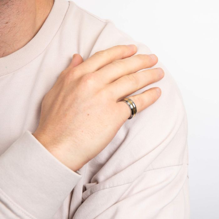 Fred Bennett Gold Stripe Stainless Steel Spinner Ring